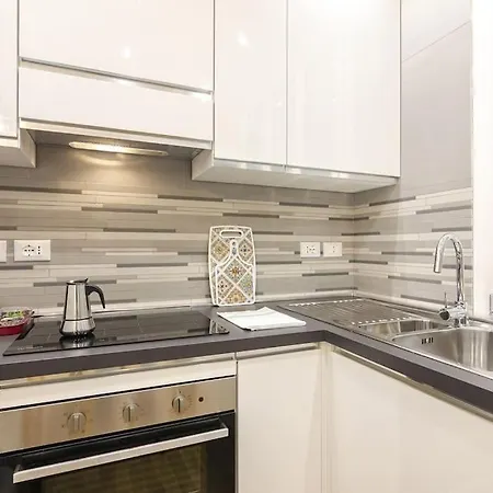 Farini Apartment *